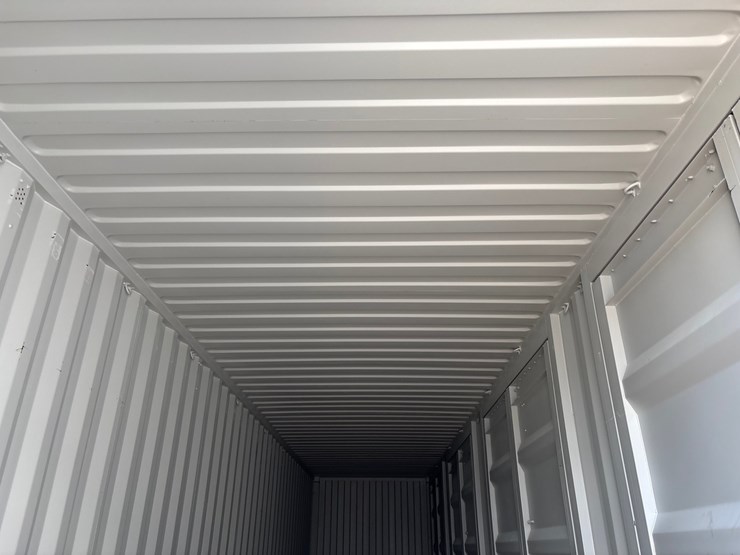 #1225-•-40-ft-container-image-4