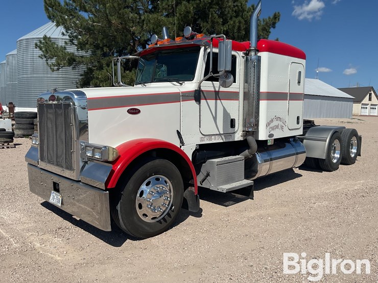 2005-peterbilt-378-image-1