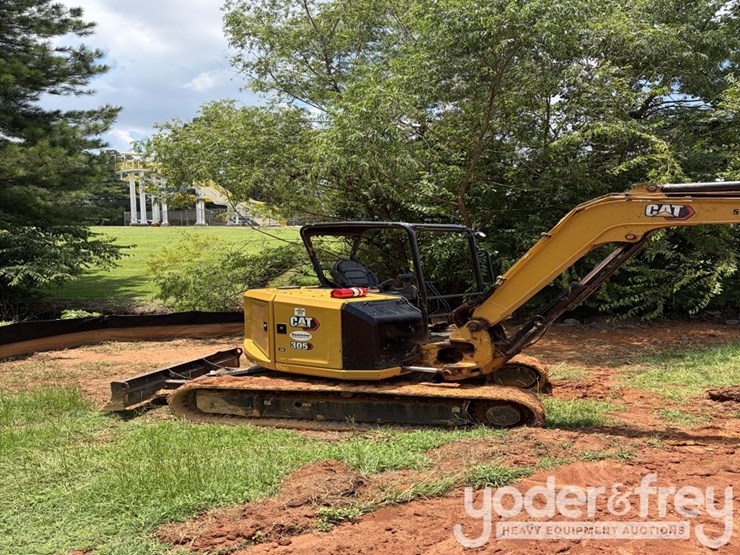 2024-caterpillar-305-image-4