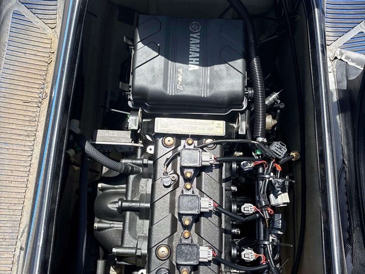 yamaha-vx-deluxe-image-14