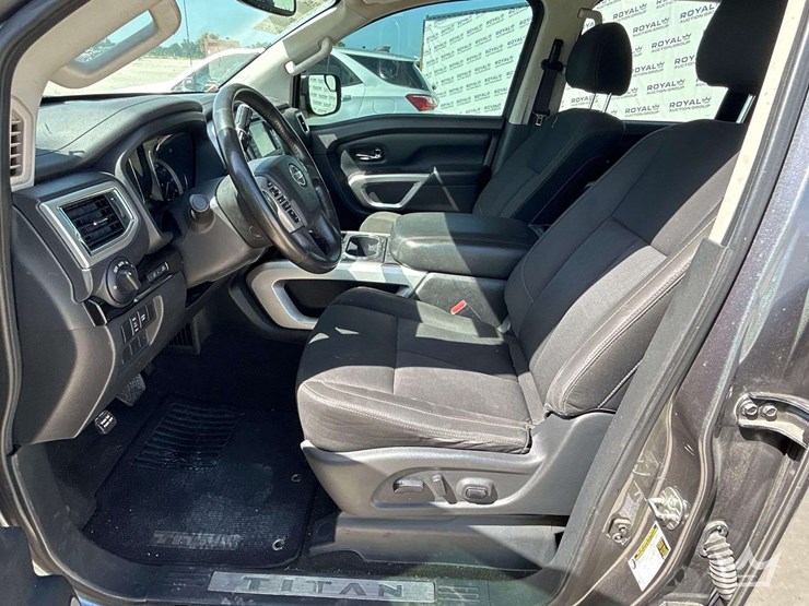 2018-nissan-titan-image-11