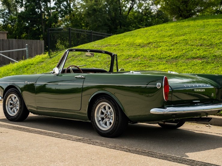 #125-•-1965-sunbeam-tiger-mk1-image-4