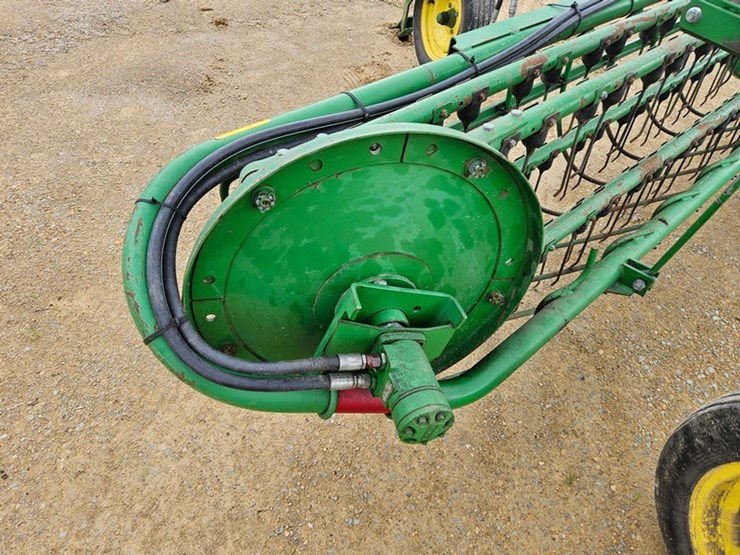 john-deere-662-image-18