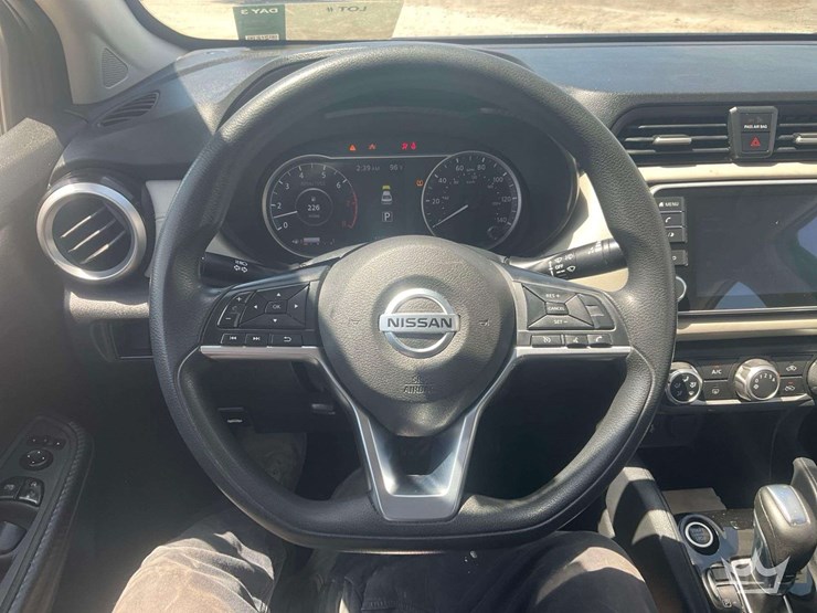 2020-nissan-versa-sedan-image-14