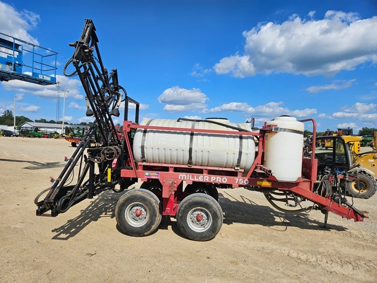 miller-pro-750-image-6