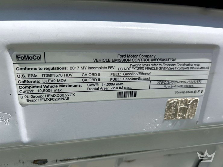 2017-ford-e350-image-10