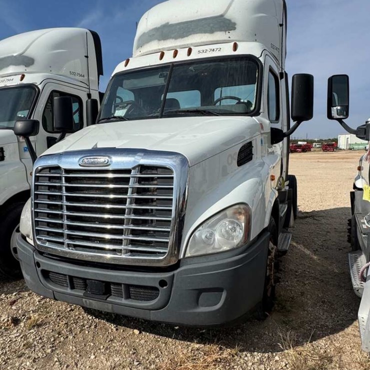 2013 KENWORTH T660