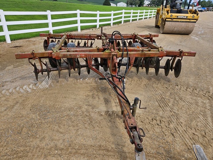 massey-ferguson-620-image-8