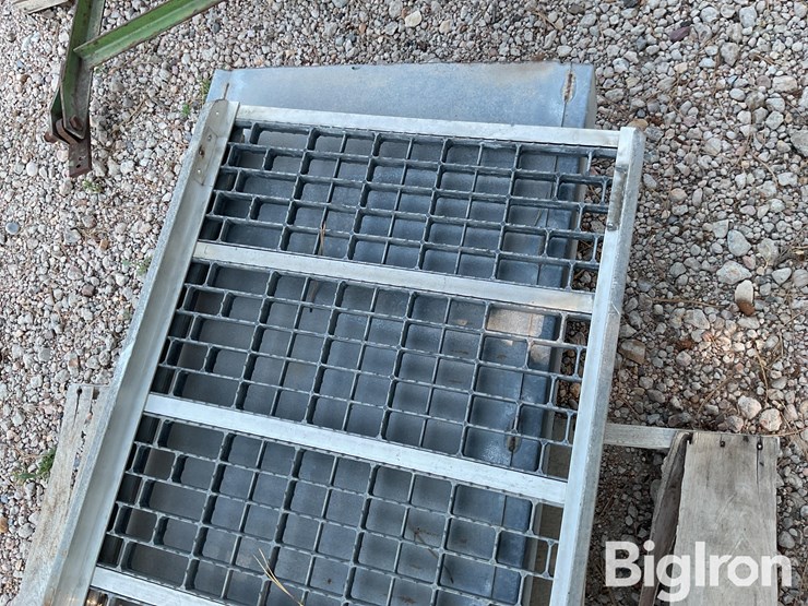 aluminum-trailer-ramp-image-11