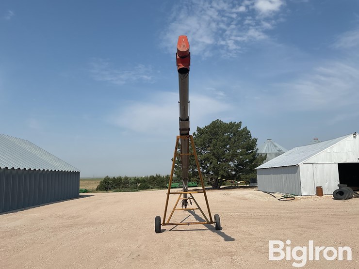 hutchinson-10”-portable-auger-image-6