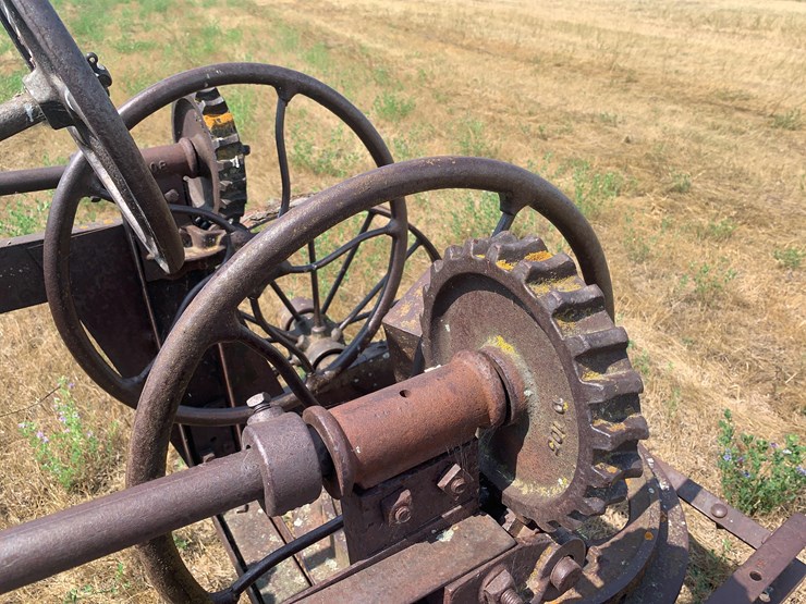 road-grader-image-15