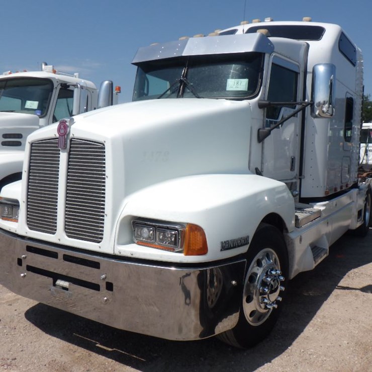2006 KENWORTH T600