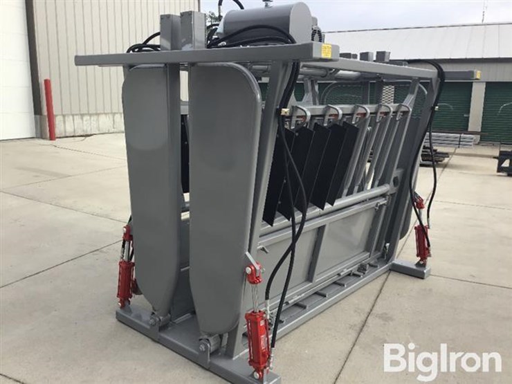 2026-bowman-2800-medium-duty-hydraulic-squeeze/head-cattle-chute-image-5