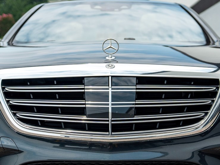 #103-•-2020-mercedes-benz-s560-sedan-image-49