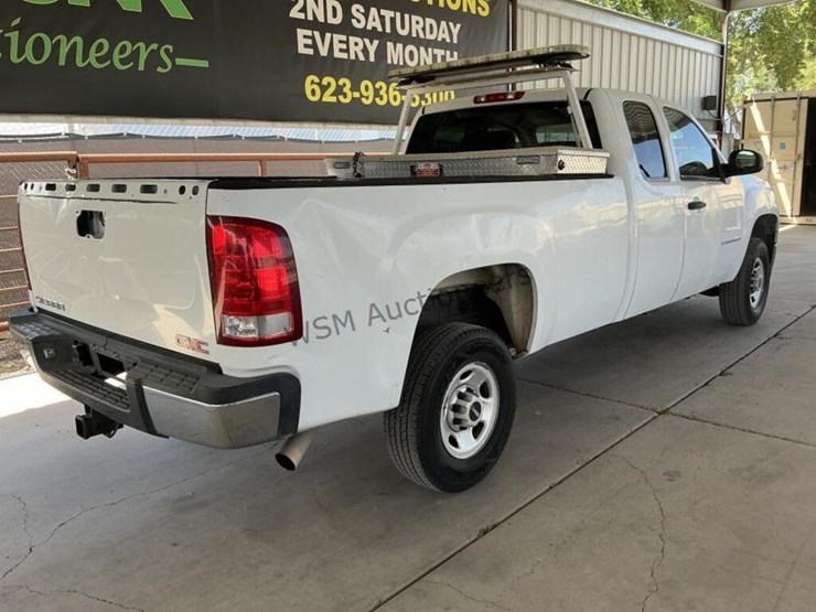 2008-gmc-sierra-2500hd-image-7