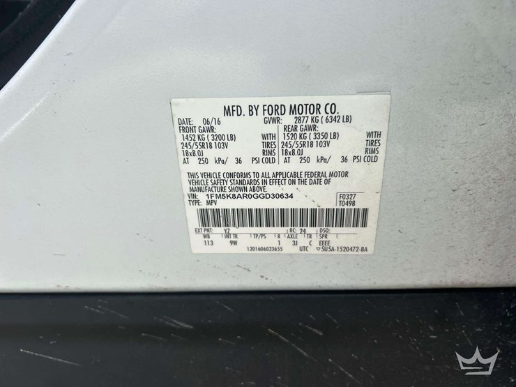 2016-ford-explorer-image-5