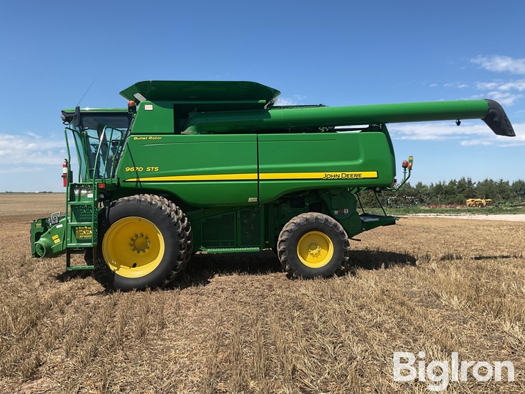 2009-john-deere-9670-sts-image-8