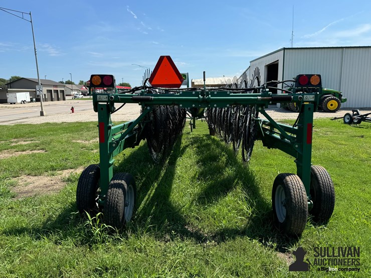 2018-sitrex-magnum-16-wheel-hay-rake-image-5