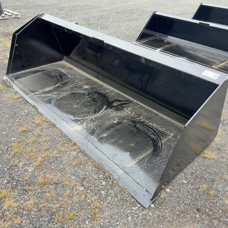96" SNOW/MULCH BUCKET
