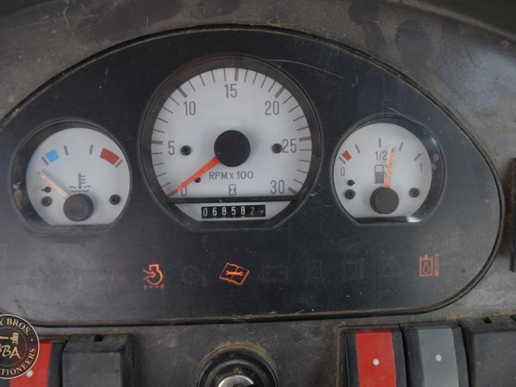 2007-volvo-bl70-image-59