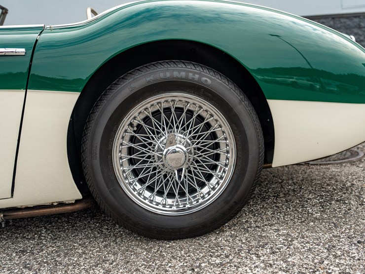 #108-•-offered-at-no-reserve-|-1961-austin-healey-3000-mark-i-image-15