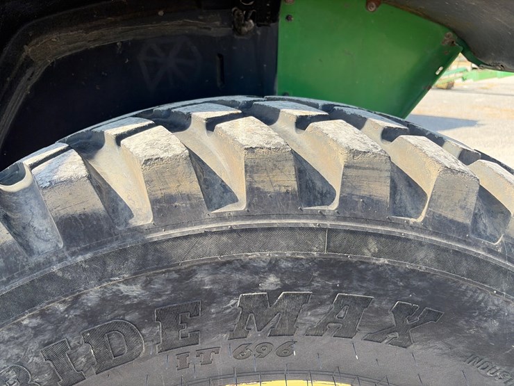 john-deere-6420-image-4