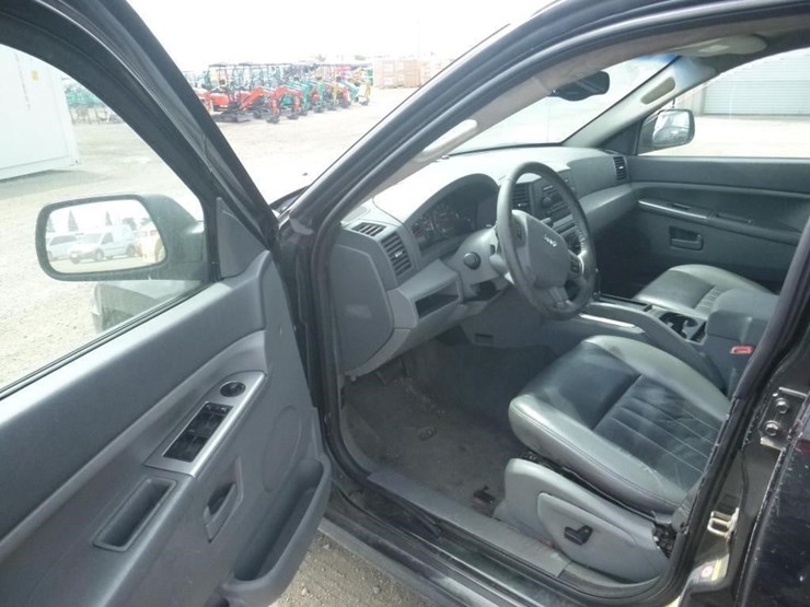 2005-jeep-grand-cherokee-image-6