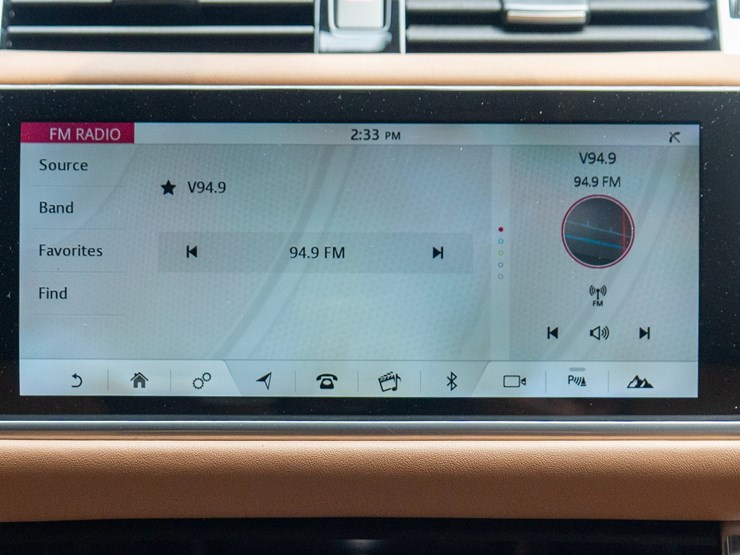 2022-land-rover-range-rover-image-72