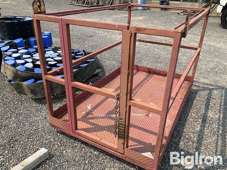 forklift-man-basket-image-12