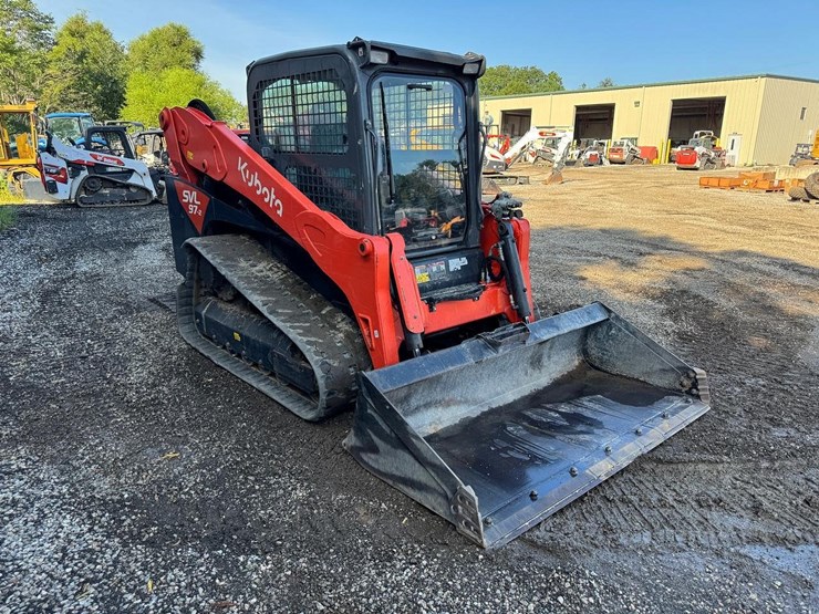 2024-kubota-svl97-2-image-8