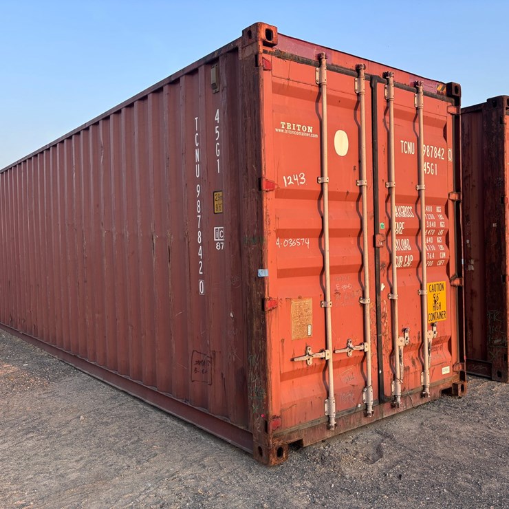#1243 • 40FT CONTAINER