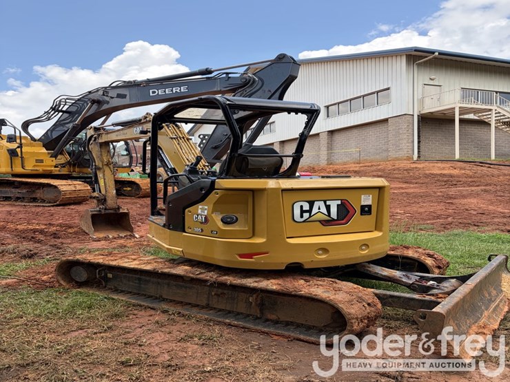 2024-caterpillar-305-image-2