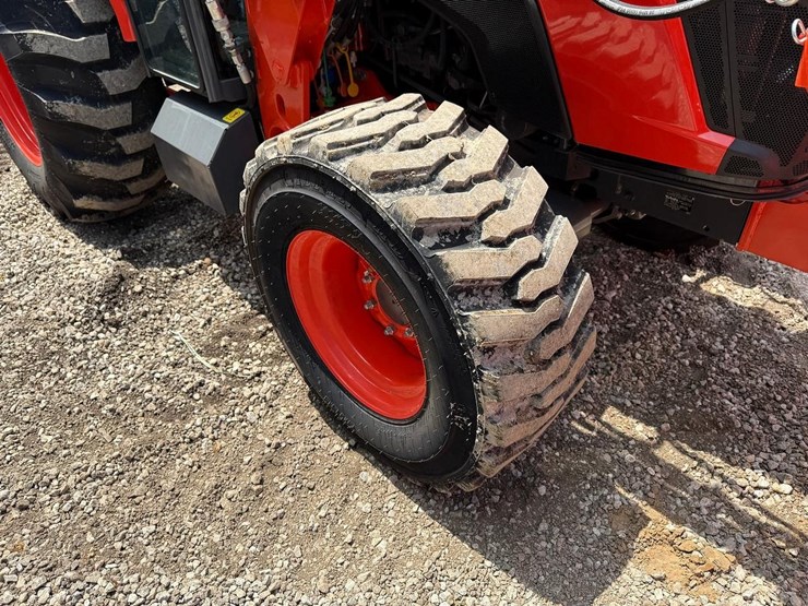 2020-kubota-mx5400-image-12