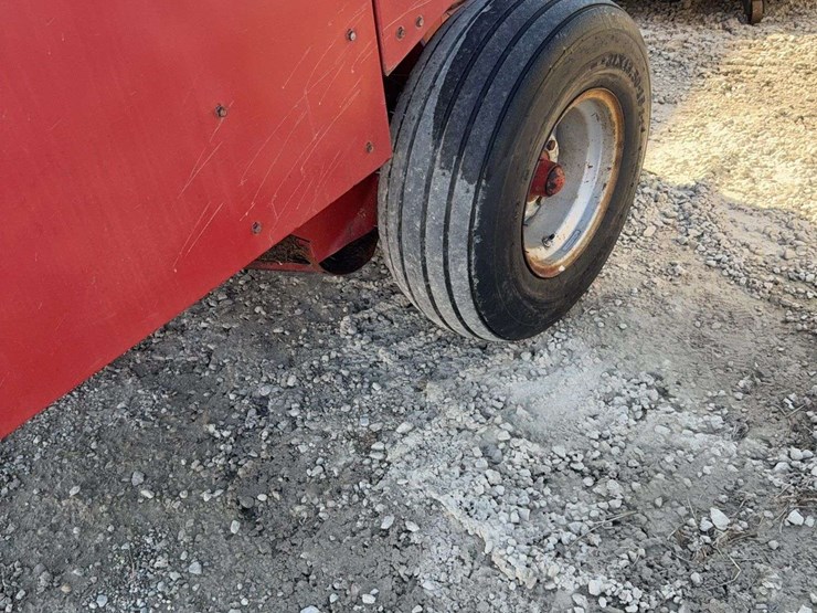 case-ih-8460-image-3