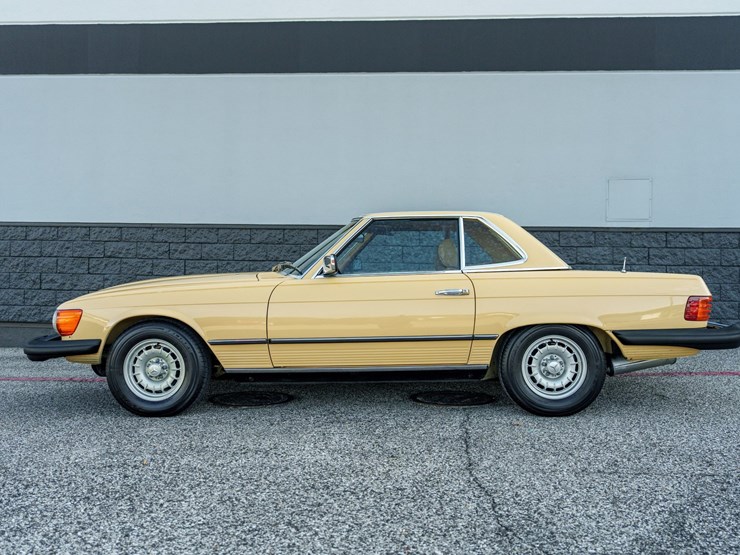 #122-•-offered-at-no-reserve-|-1980-mercedes-benz-450sl-convertible-image-8