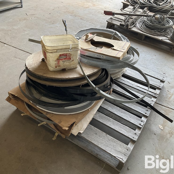 Metal Banding