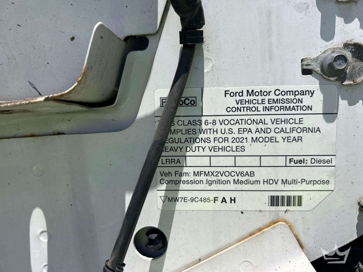 2022-ford-f750-image-9