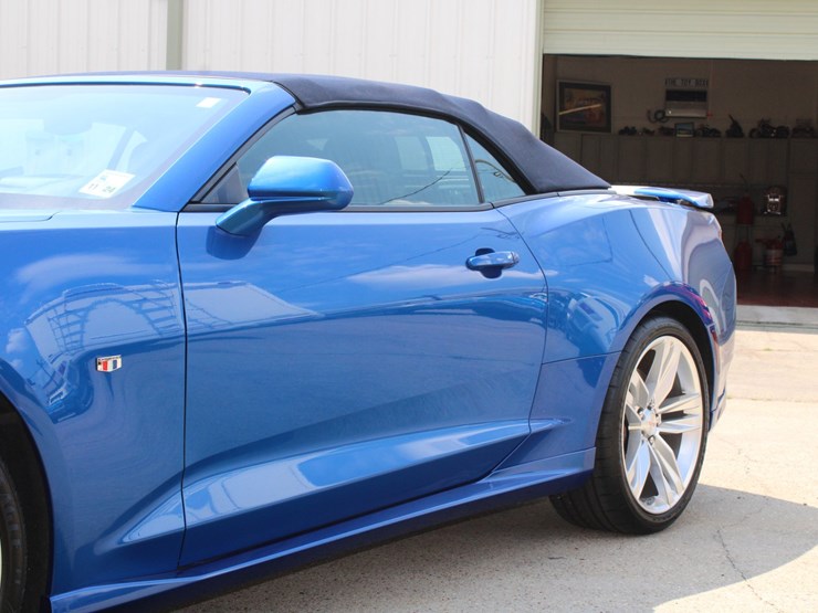 #147-•-offered-at-no-reserve-|-2017-camaro-ss-convertible-image-4