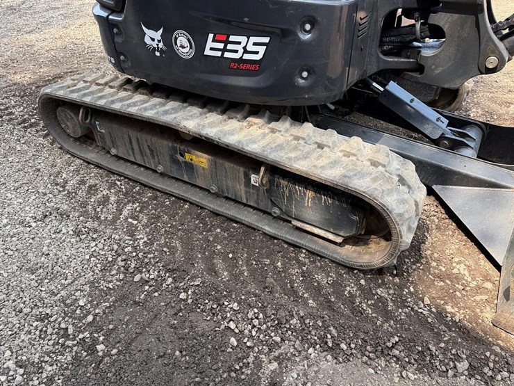 2023-bobcat-e35i-image-12