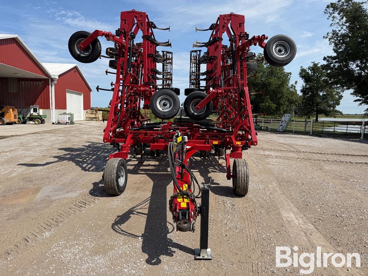 2018-case-ih-255-image-2
