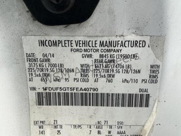 2015-ford-f550-image-19