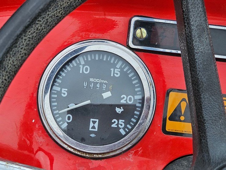 massey-ferguson-263-image-41