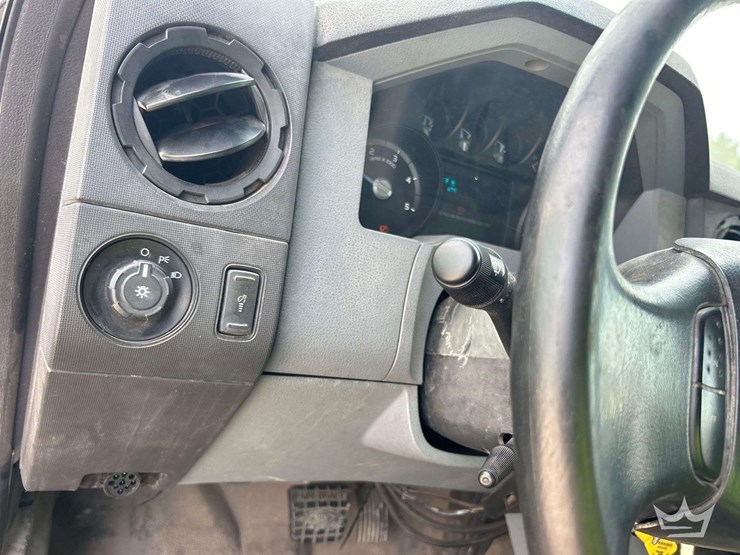 2010-ford-f750-image-20