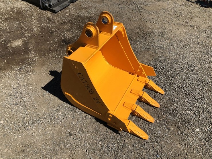 caterpillar-305-image-1