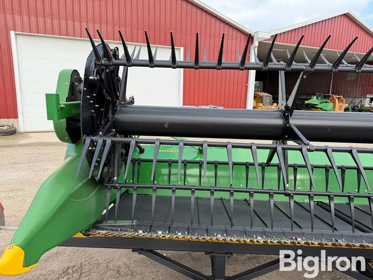 2017-john-deere-635-image-15
