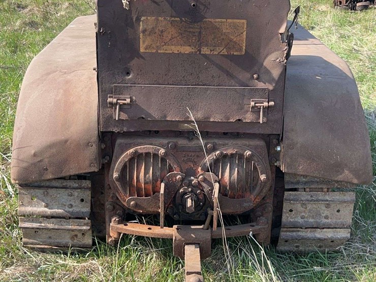 mccormick-deering-t20-crawler-image-4