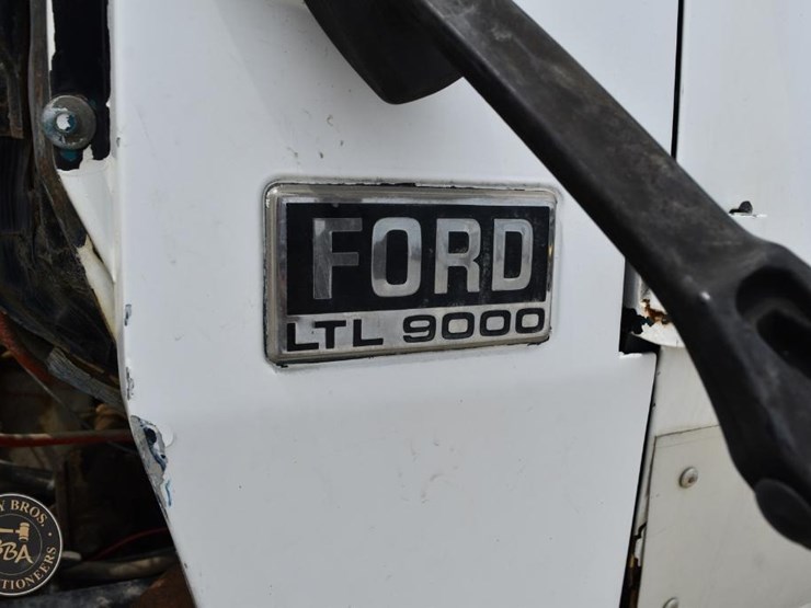 1986-ford-ltl9000-image-130
