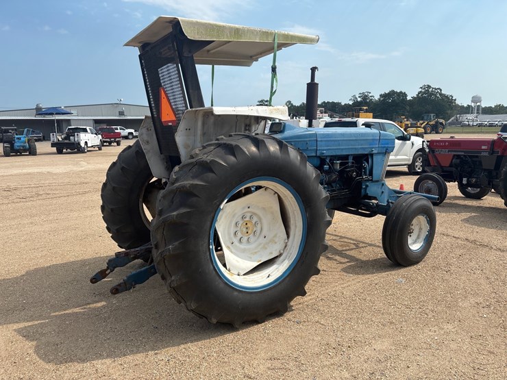 ford-6610-image-3