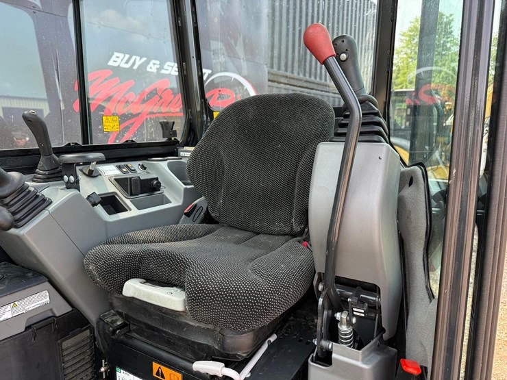 2023-bobcat-e35i-image-19