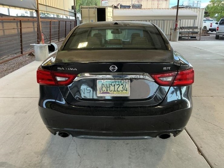 2016-nissan-maxima-sdn-image-6